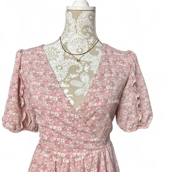 B. Darlin Pink Floral Puff Sleeve Mini Dress Faux Wrap Ruffle Cottagecore 3/4 - Picture 2 of 8